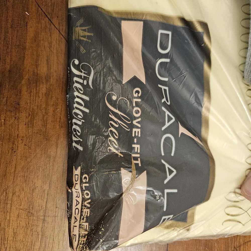 Vtg NEW Fieldcrest Duracale Twin Bottom Fitted Sheet Fine Combed Percale Yellow